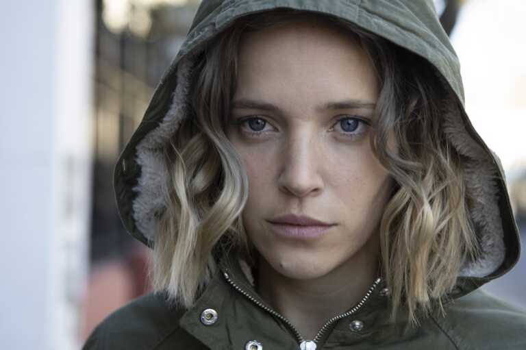 L’amica – recensione del film Netflix con Luisana Lopilato