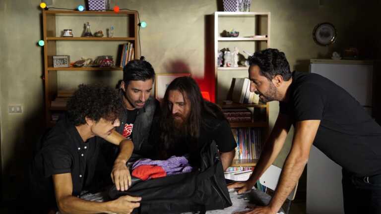 Un pugno di amici, recensione del film con Matranga e Minafò