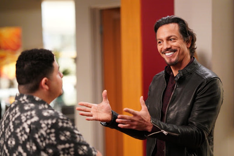 Benjamin Bratt Modern Family