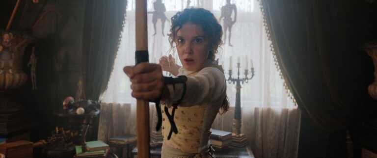 Millie Bobby Brown è Enola Holmes nel primo teaser del film Millie Bobby Brown è Enola Holmes nel primo teaser del film