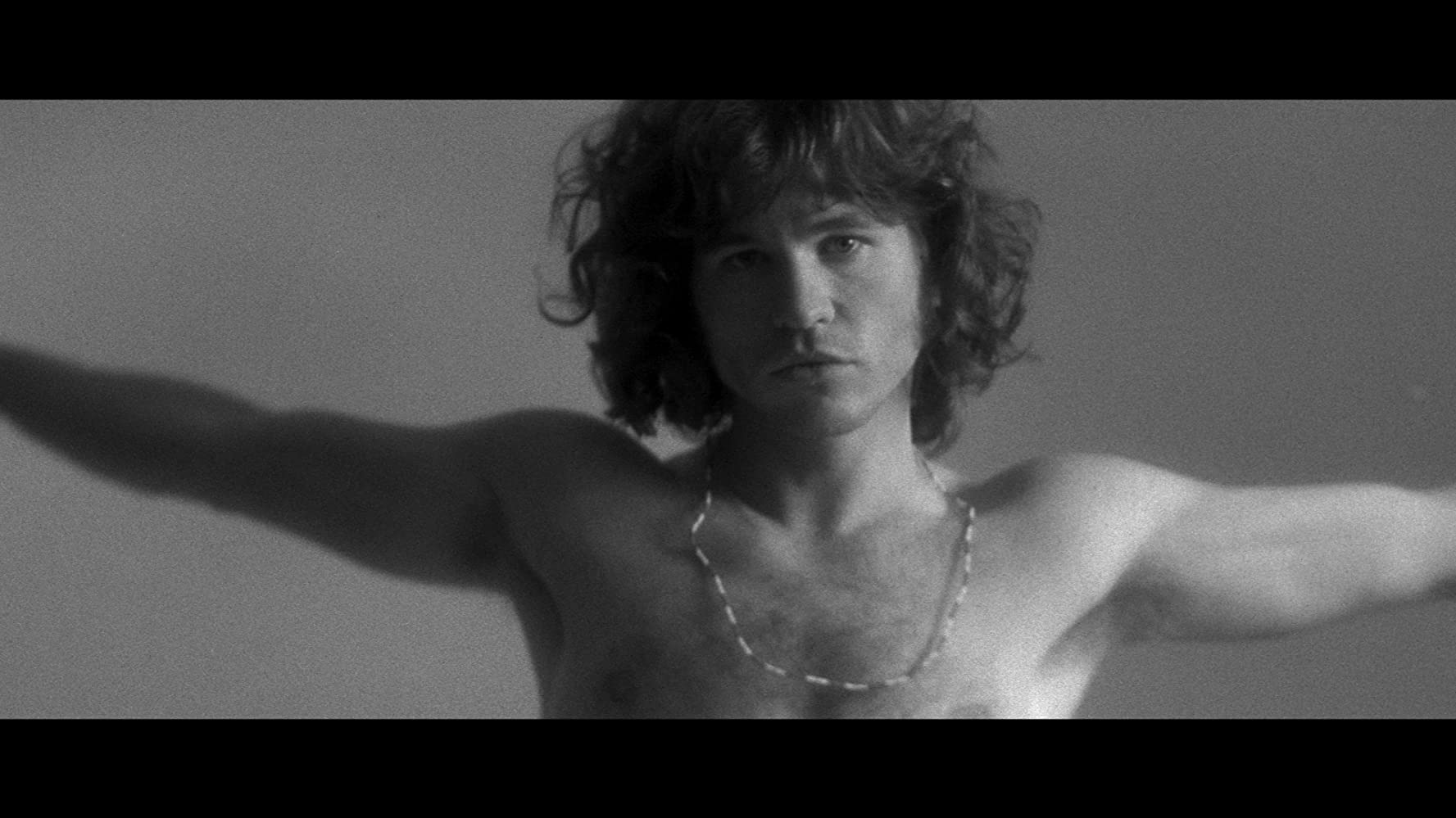 Val Kilmer nel film The Doors