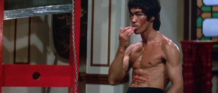 Bruce Lee fisico
