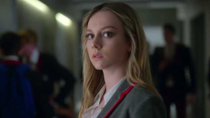 Ester Expósito in Elite