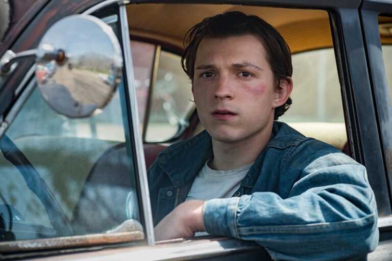 Le strade del male: la recensione del film con Tom Holland