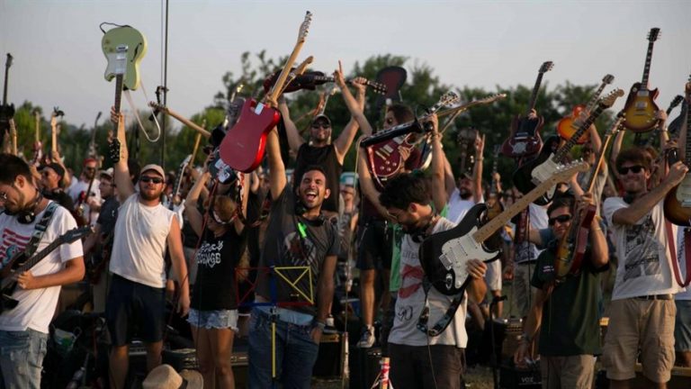We Are The Thousand, una featurette esclusiva del documentario We Are The Thousand, una featurette esclusiva del documentario
