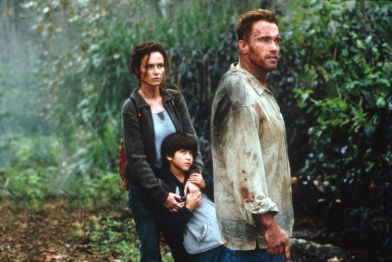 Danni collaterali: trama, cast e curiosità sul film con Arnold Schwarzenegger