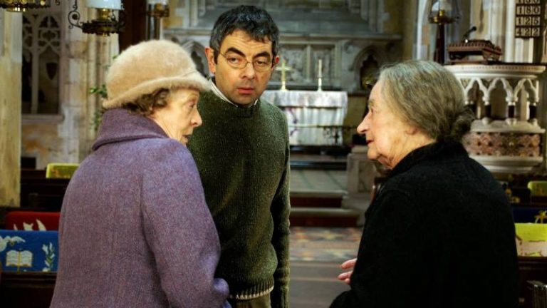 La famiglia omicidi: trama, cast e curiosità sul film con Rowan Atkinson