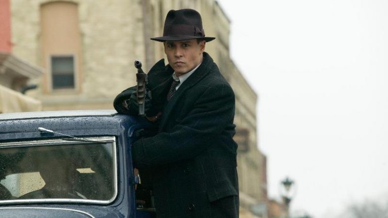 Nemico pubblico: recensione del film con Christian Bale