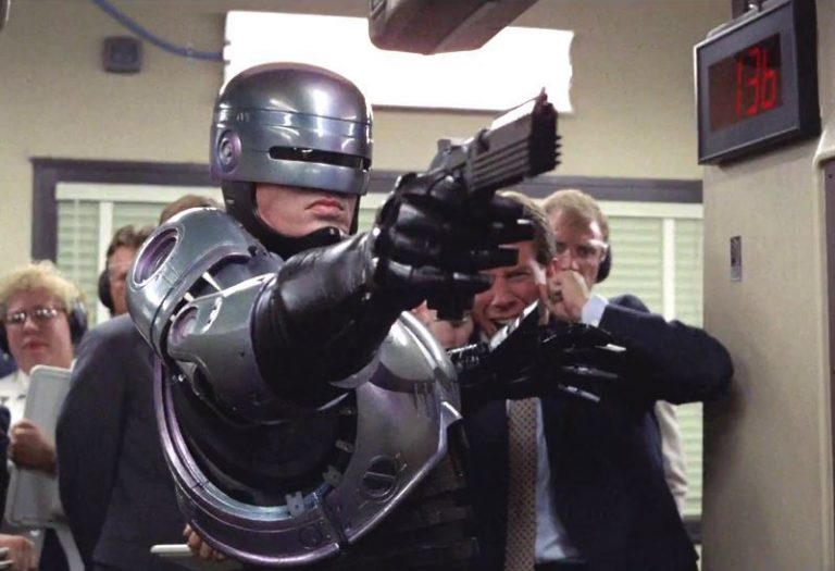 RoboCop: trama, cast e sequel del film di fantascienza