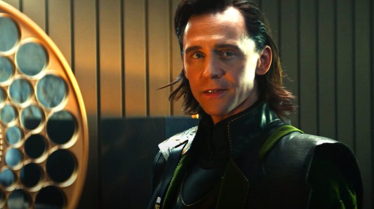 Loki: la regista parla della scena nella Stark Tower tagliata dalla serie