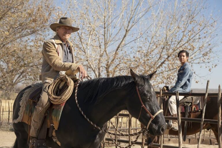 Cry Macho – Ritorno a casa: trailer del nuovo film Clint Eastwood