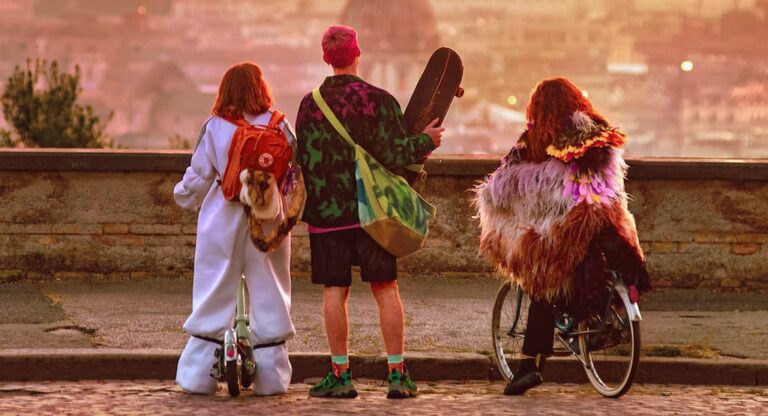 Anni da cane: trailer del primo film italiano Amazon Original Anni da cane: trailer del primo film italiano Amazon Original