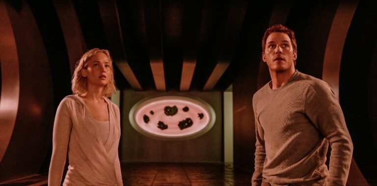 Passengers: trama, cast e curiosità sul film con Jennifer Lawrence