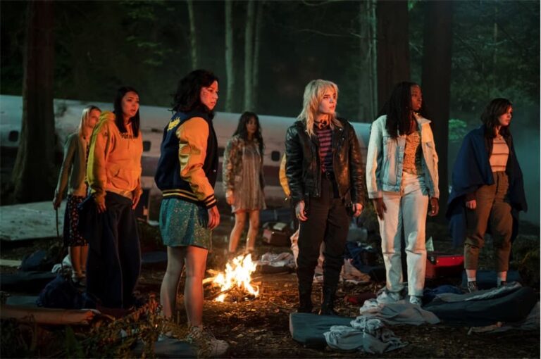 Yellowjackets: il survival horror con Christina Ricci dal 17 novembre su SKY e NOW
