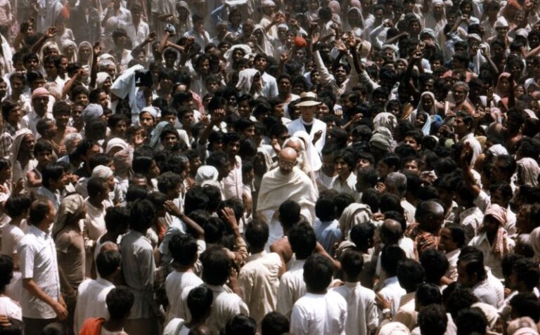 Gandhi: le curiosità sul film e la storia vera