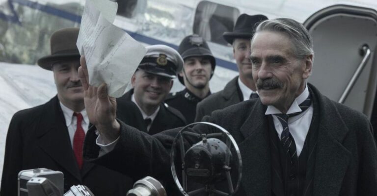 Munich: The Edge of War, l’epico trailer con Jeremy Irons e George MacKay