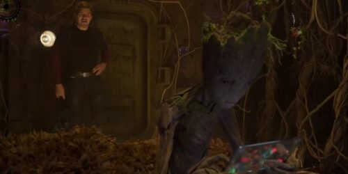 Chris-Pratt-Peter-Quill-and-Teen-Groot-in-Guardiani-della-Galassia
