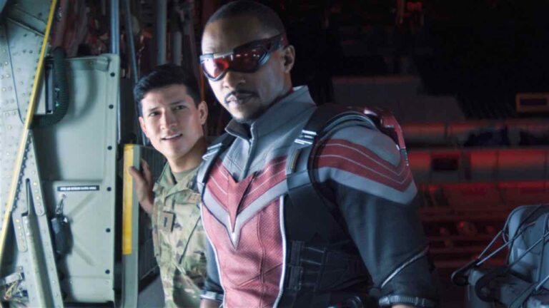 Falcon: il nuovo interprete non vede l’ora di scoprire dove andrà il suo personaggio