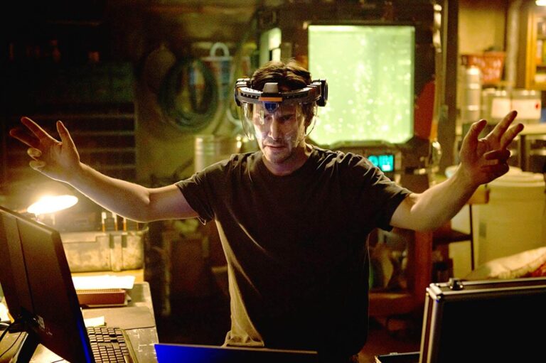 Replicas: la spiegazione del finale del film con Keanu Reeves