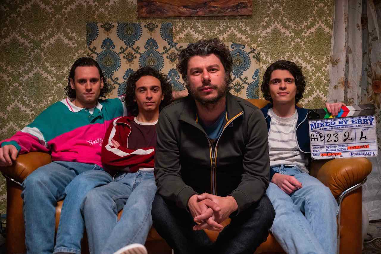 Mixed by Erry, in corso le riprese del nuovo film di Sydney Sibilia Cinefilos.it