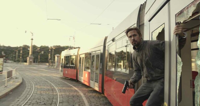 The Gray Man: il trailer del film dei fratelli Russo con Ryan Gosling e Chris Evans The Gray Man: il trailer del film dei fratelli Russo con Ryan Gosling e Chris Evans