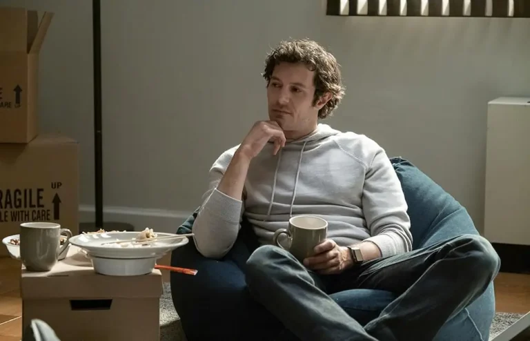 Adam Brody risponde al quesito se Dave Rygalski di Una Mamma per amica meriti il titolo di miglior fidanzato