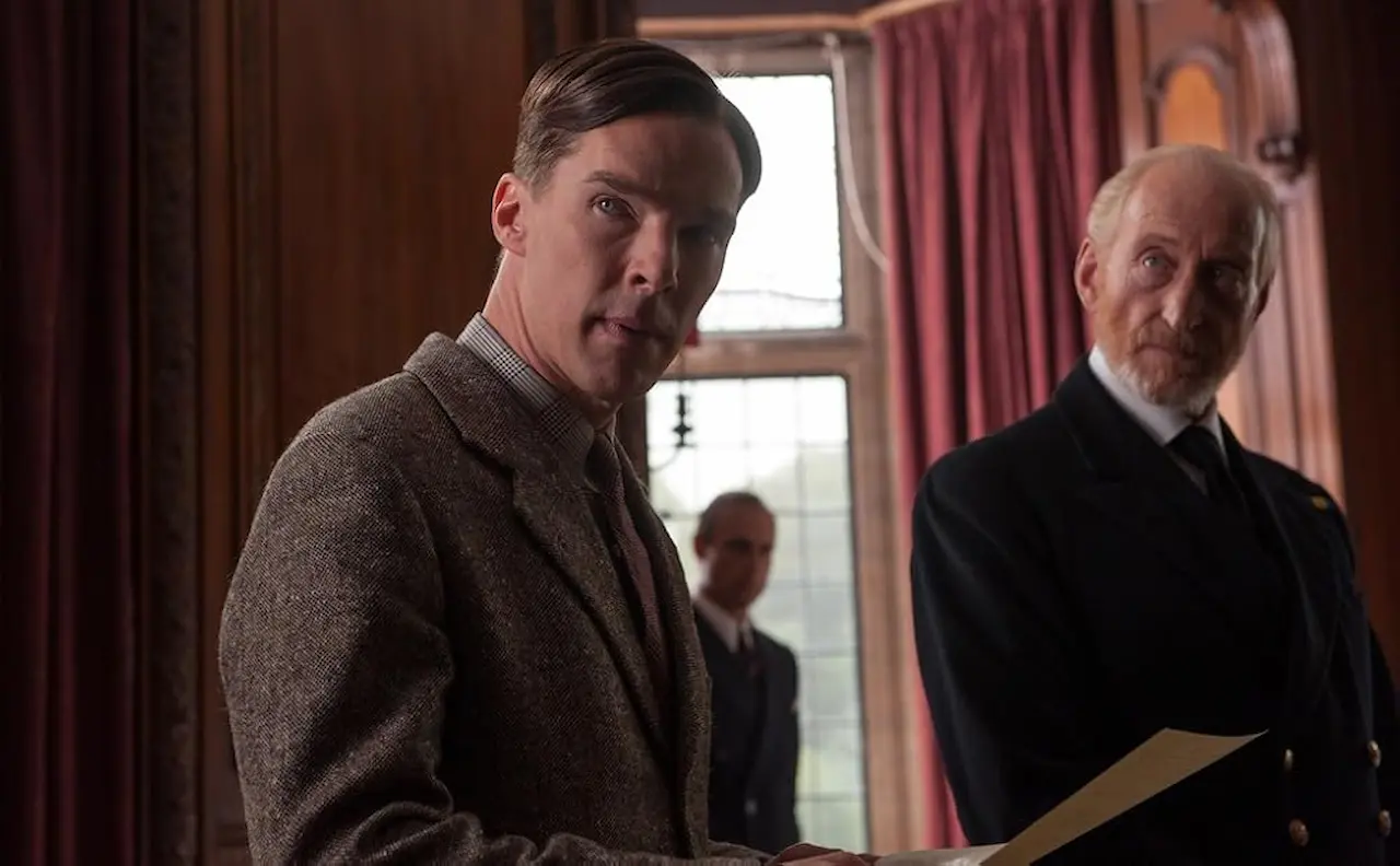 Charles Dance, Mark Strong e Benedict Cumberbatch in The Imitation Game