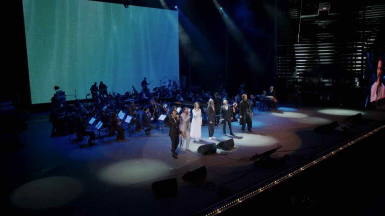 Invito al viaggio – Concerto per Franco Battiato, il trailer del film-concerto il 20, 21 e 22 giugno al cinema
