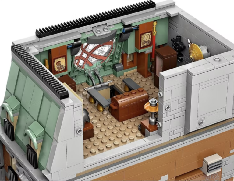 Doctor Strange nel Multiverso della Follia, svelato un imponente set LEGO