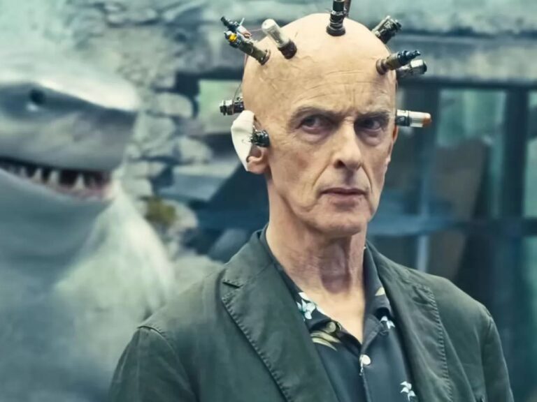 James Gunn annuncia piani per il DCEU e per il Pensatore di Peter Capaldi
