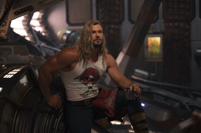 Chris Hemsworth 2022