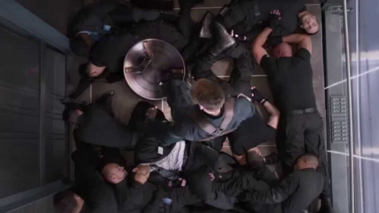 Captain America: New World Order, Anthony Mackie rivela quale scena di Chris Evans vorrebbe eguagliare