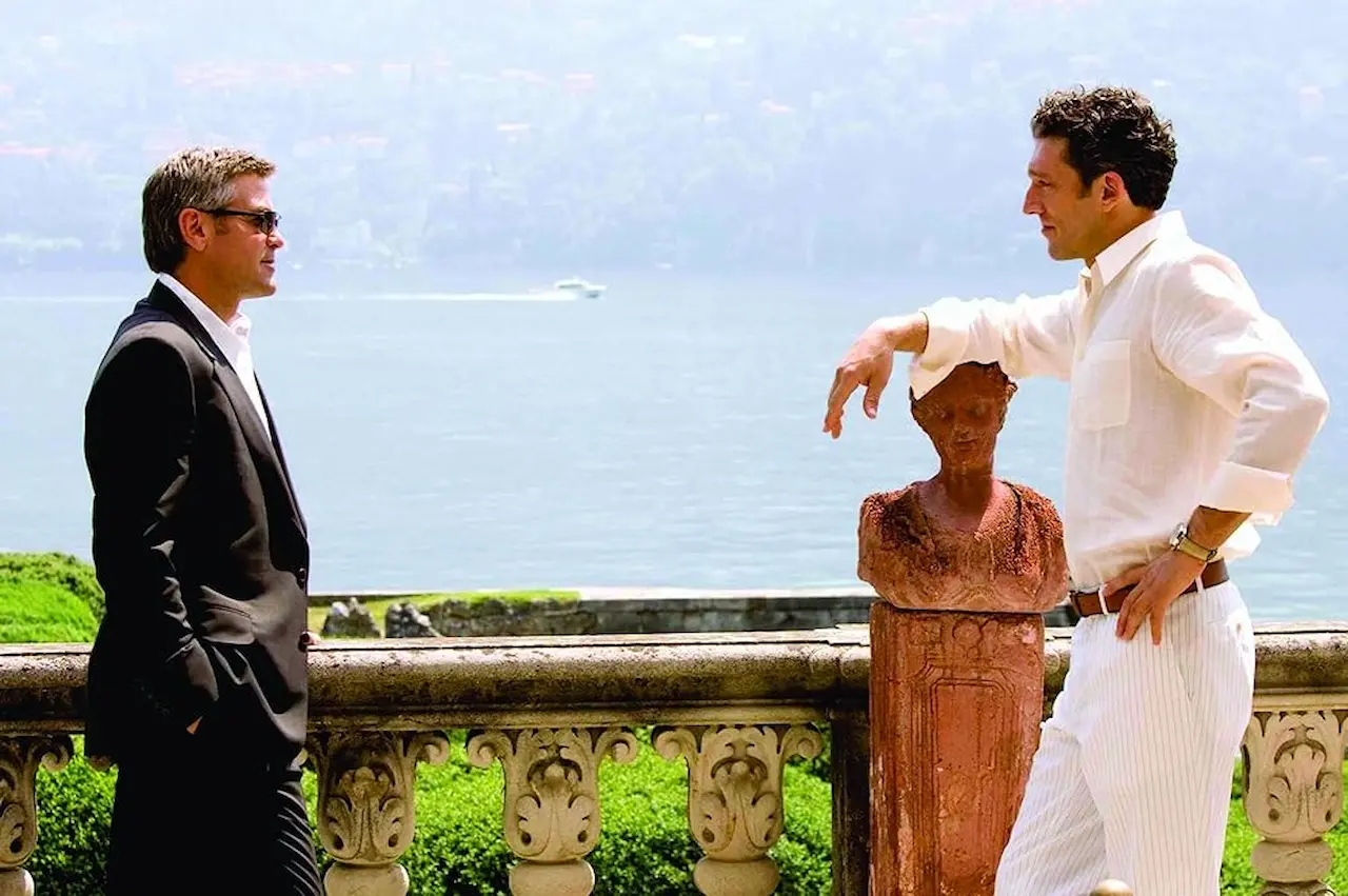 George Clooney e Vincent Cassel in Ocean's Twelve