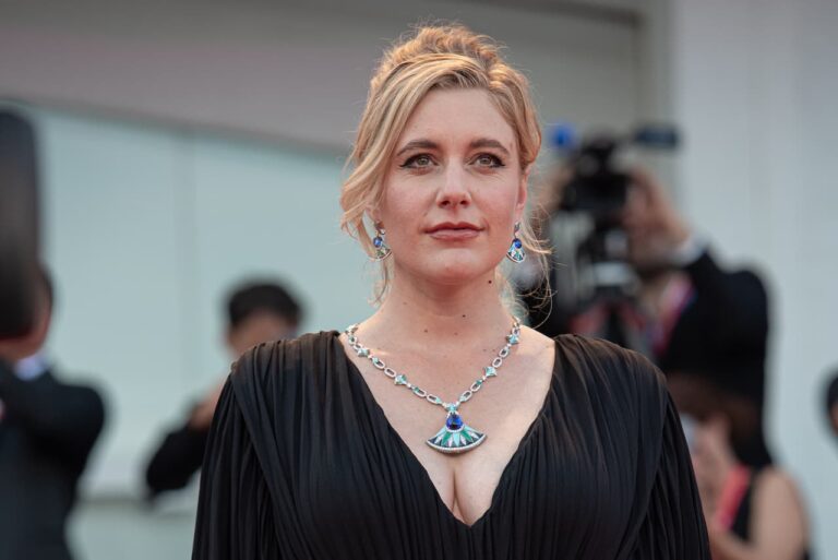 Greta Gerwig sulla possibilità di dirigere un film di James Bond