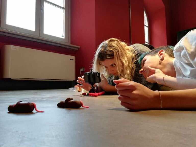 Scuola Holden: aperte le iscrizioni per il nuovo corso di Stop-Motion con Stefano Bessoni