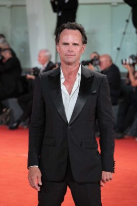 Walton Goggins