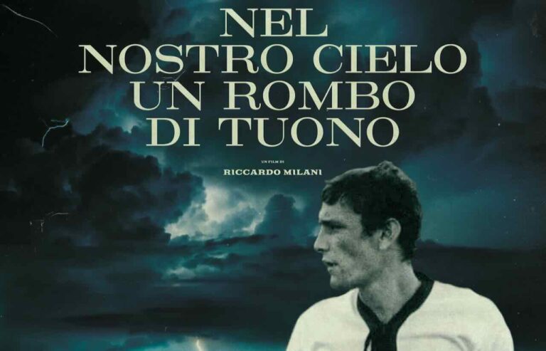 Gigi Riva: Nel nostro cielo un rombo di tuono, il trailer del film di Riccardo Milani Gigi Riva: Nel nostro cielo un rombo di tuono, il trailer del film di Riccardo Milani