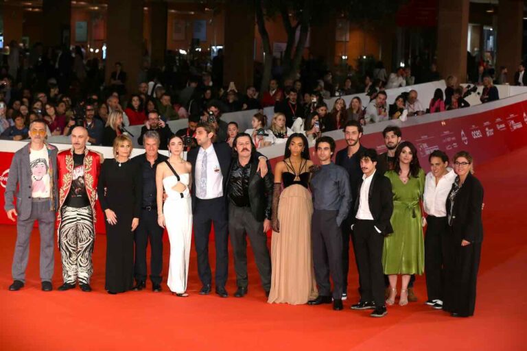 Festa del Cinema di Roma: le foto dal red carpet di Rapiniamo il Duce