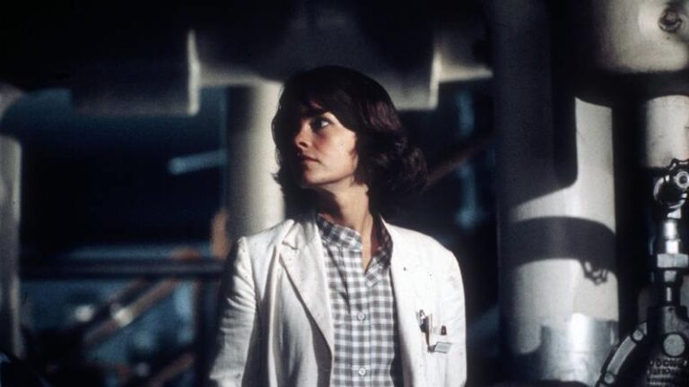 Coma profondo: tutto quello che c’è da sapere sul film con Michael Douglas