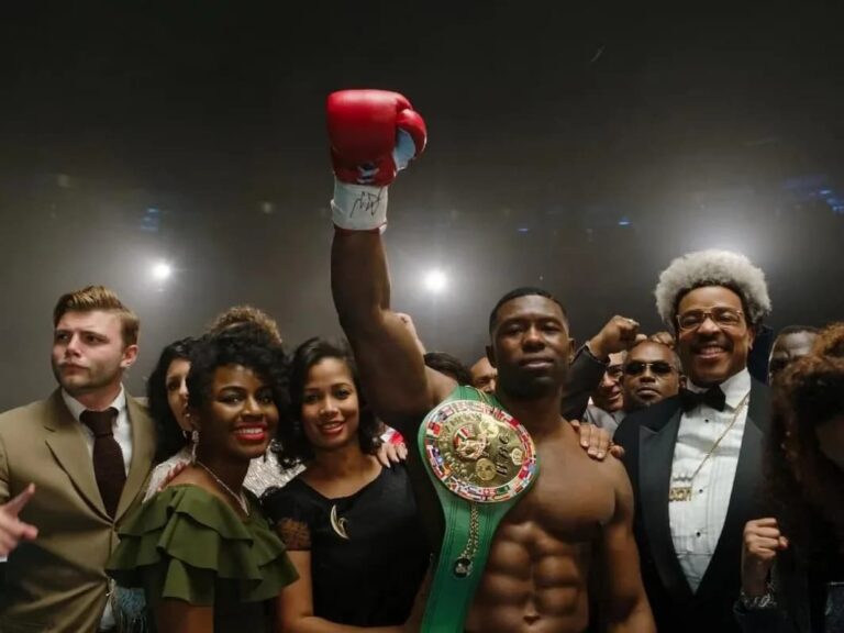 Mike: recensione della serie su Disney+