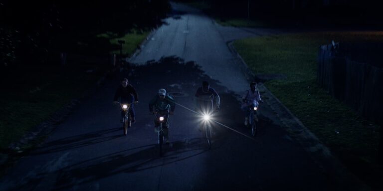 Stranger Things 4 – Volume 1, recensione della serie Netflix