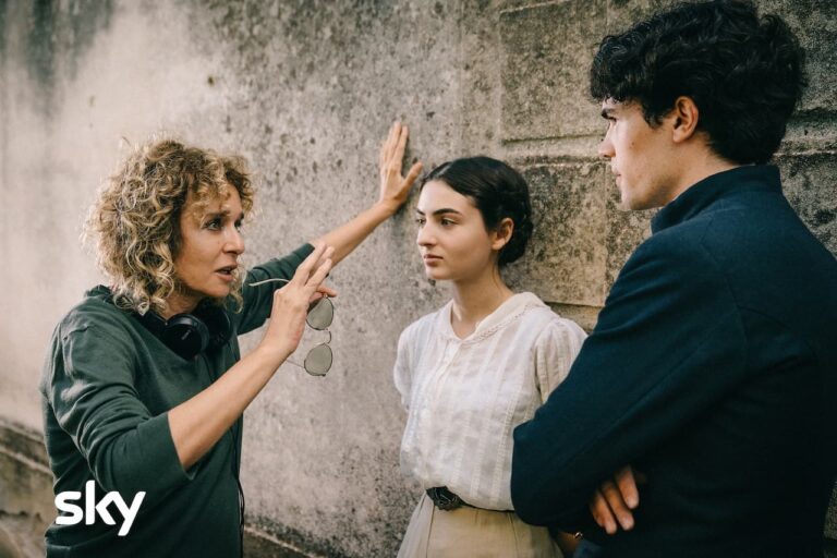 L’arte della gioia: prima foto della serie di Valeria Golino
