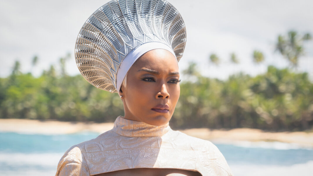 Oscar 2023 - Angela Bassett Black Panther Wakanda Forever