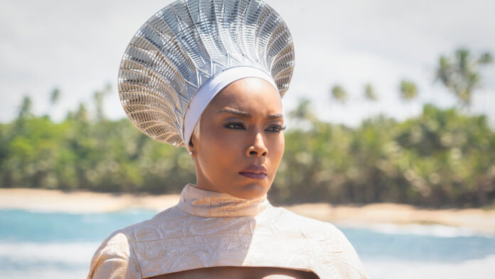 Oscar 2023 - Angela Bassett Black Panther Wakanda Forever