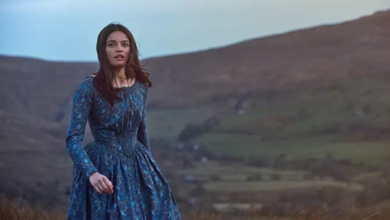 Emily: il trailer del film su Brontë con Emma Mackey
