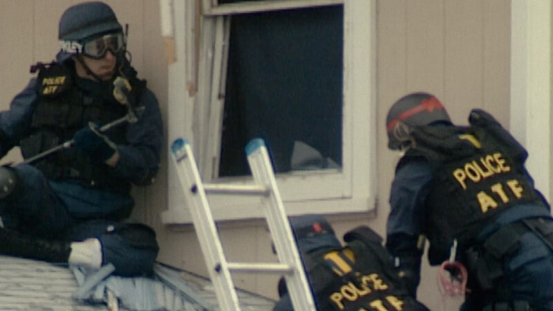 L'assedio di Waco polizia