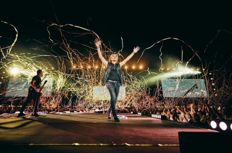 Ligabue. 30 anni in un giorno: recensione del docufilm di Marco Salom