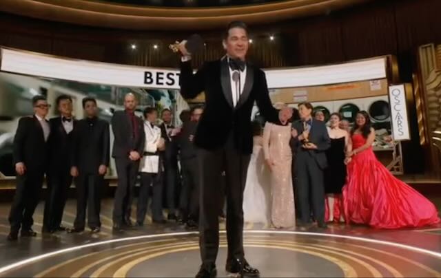 Oscar 2023 Eveything Everywhere All At Once