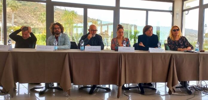 Runner-conferenza-stampa-film