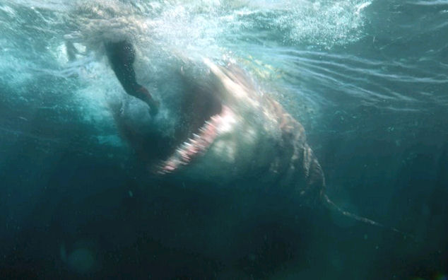 Shark 2 – L’abisso, Jason Statham alle prese con un nuovo squalo gigante nel trailer del film Shark 2 – L’abisso, Jason Statham alle prese con un nuovo squalo gigante nel trailer del film
